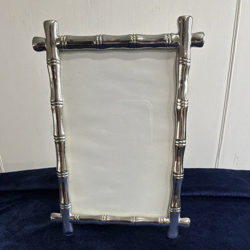 Modern Silver Metal Bamboo Picture Frame 4x6 Tabletop Photo Display Chinoiserie